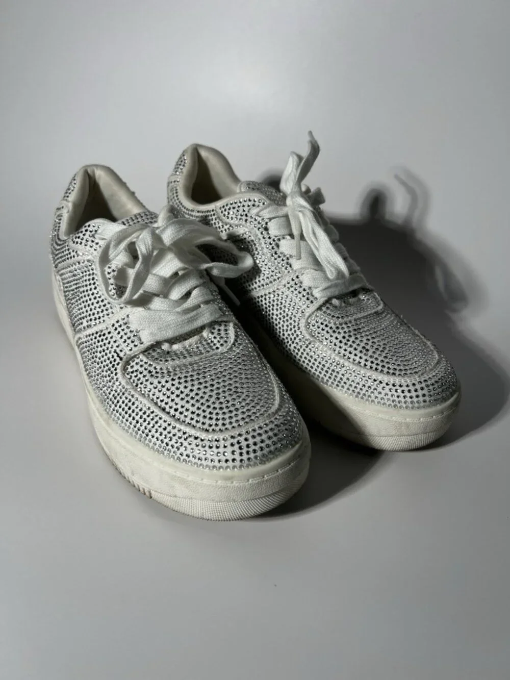 Call It Spring Women’s Rhinestone Sneakers White Silver Size 7.5 M